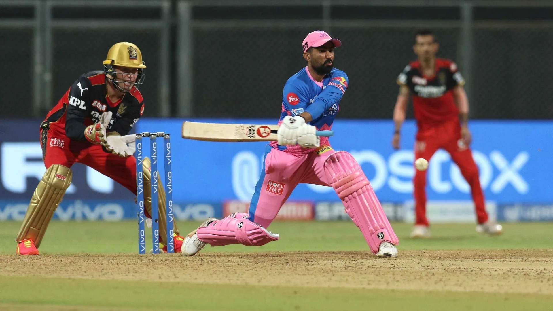 Rahul Tewatia plays a reverse shot. (Image: BCCI/IPL)
