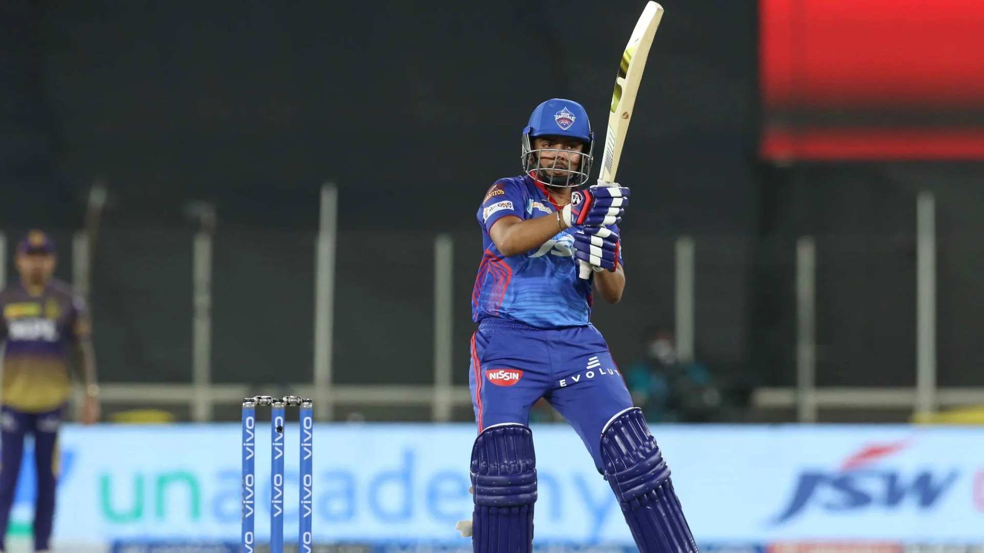 Prithvi Shaw smashed the ball to all corners of the ground. (Image Credit: Twitter/@IPL)