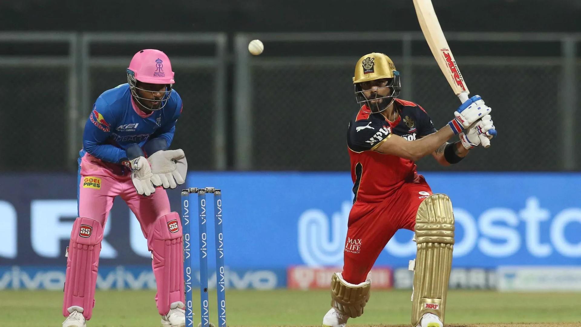 Virat Kohli plays a shot. (Image: BCCI/IPL)