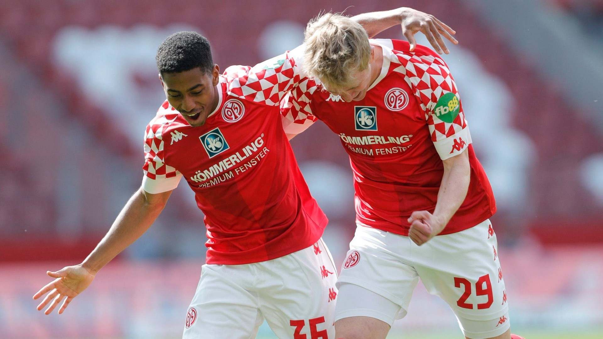 Mainz players celebrate a goal; Credit: Mainz 05 Twitter