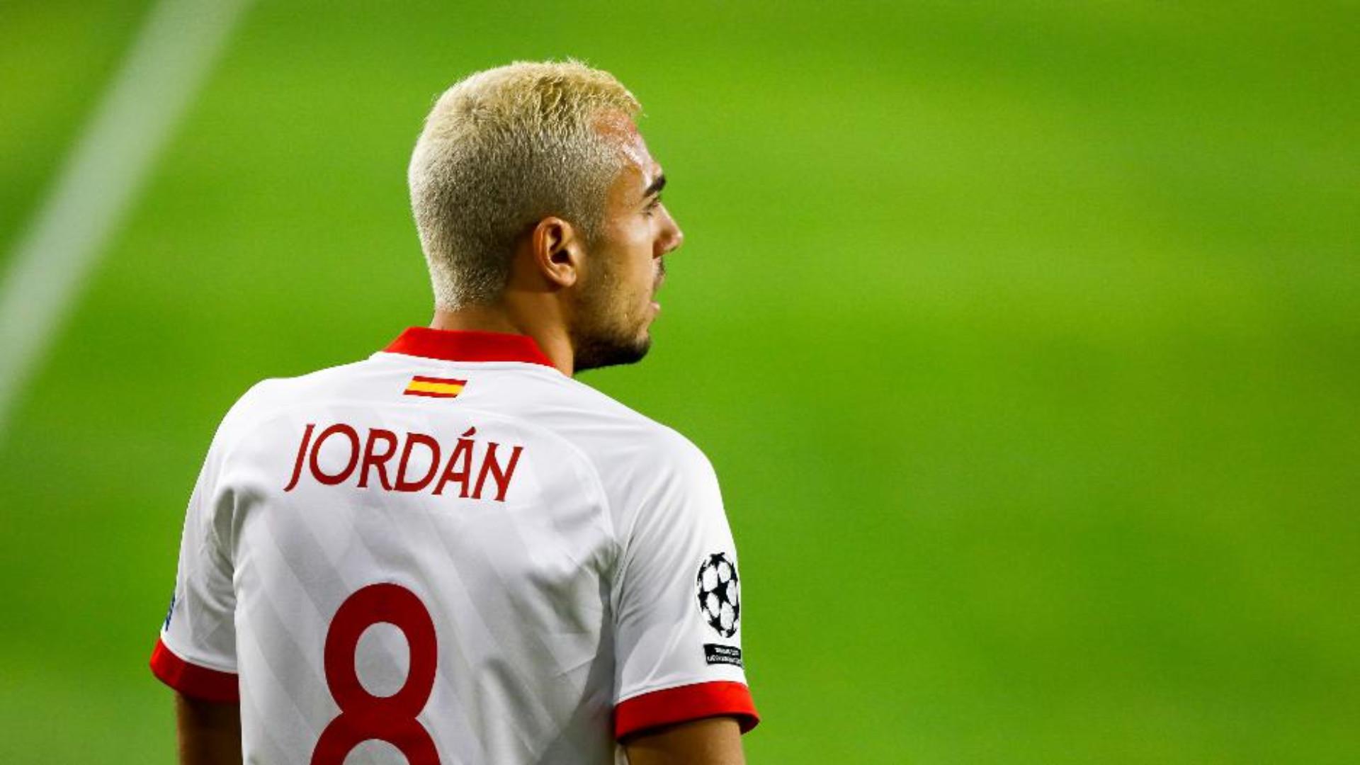 Joan Jordan is considered one of the most important players in the Sevilla squad. (Image Credit: Twitter)