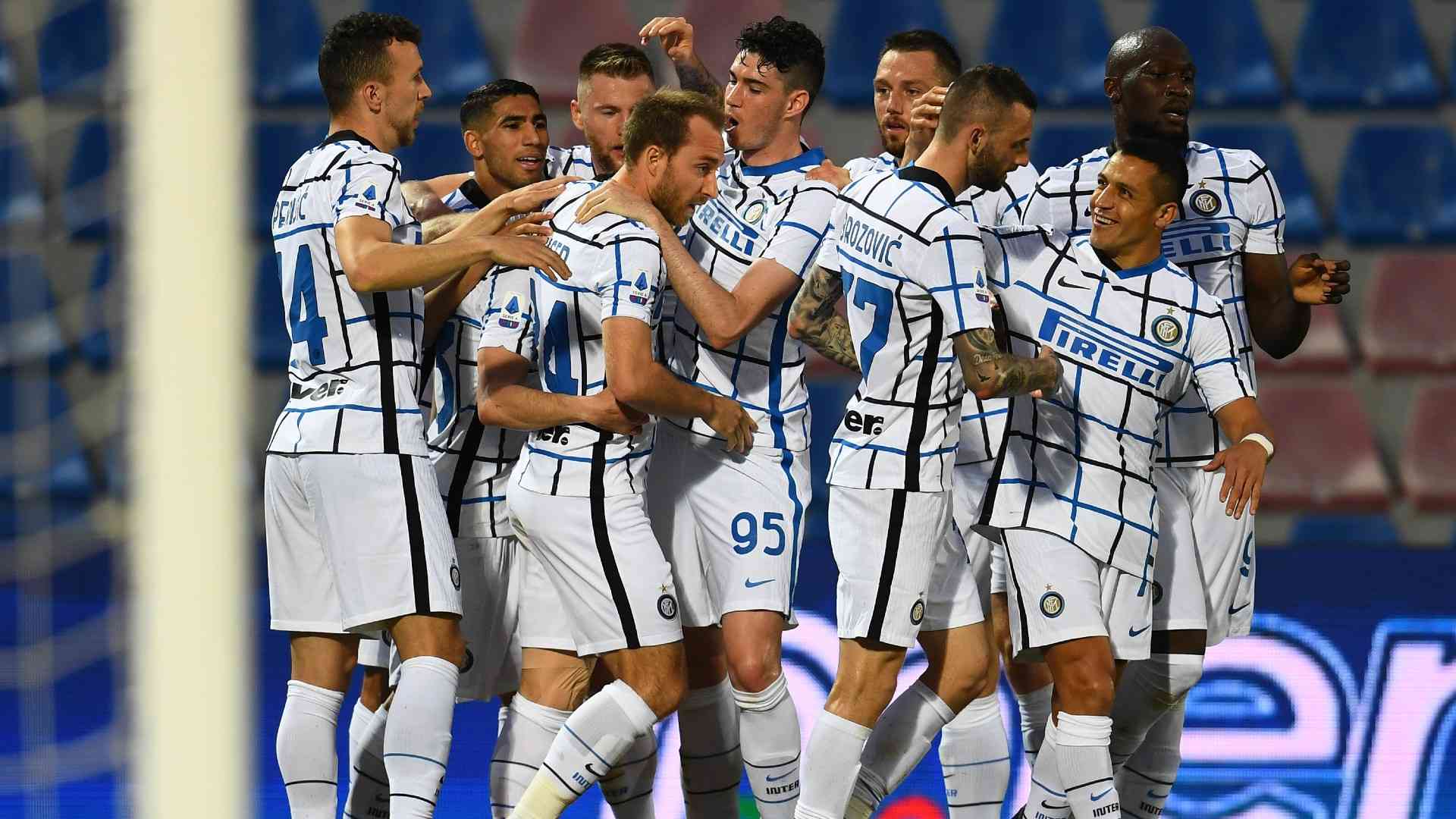 Inter Milan on the cusp of winning Scudetto after beating Crotone 0-2 on Saturday; Credit: Twitter/@Inter_en
